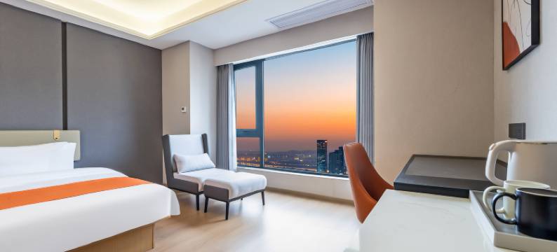 漫鹿云际酒店(西安宜家皂河地铁站店)图片