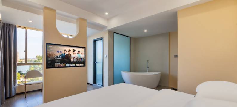 潮屿·江景凤凰绿地度假美宿(潮州古城牌坊街店)图片