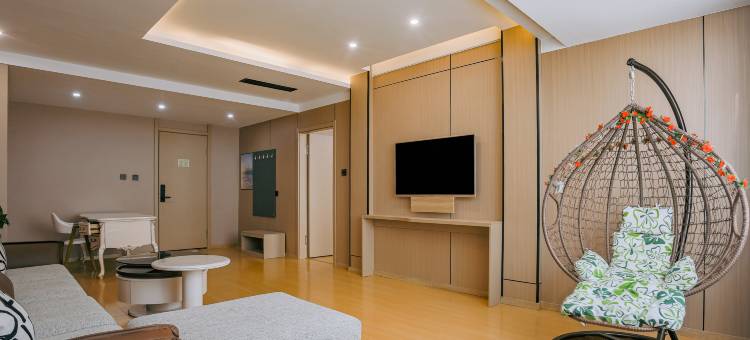 临河大酒店(巴彦淖尔高铁站维多利摩尔城店)图片