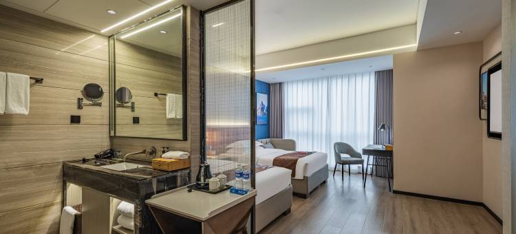 丽呈名爵国际酒店(长沙黄土岭地铁站店)图片