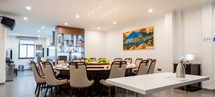 东方明珠酒店(监利早酒文化街店)图片