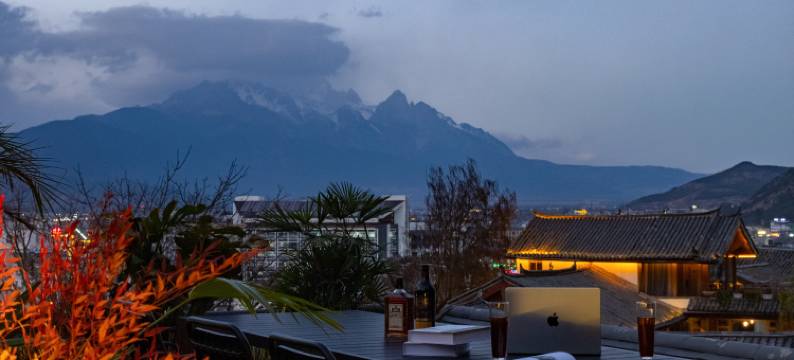 Lumist•一页冬观雪山全景隐奢美宿(狮子山店)图片