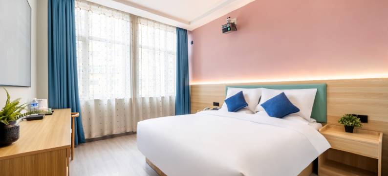 云枫酒店(西安钟鼓楼大差市地铁站店)图片