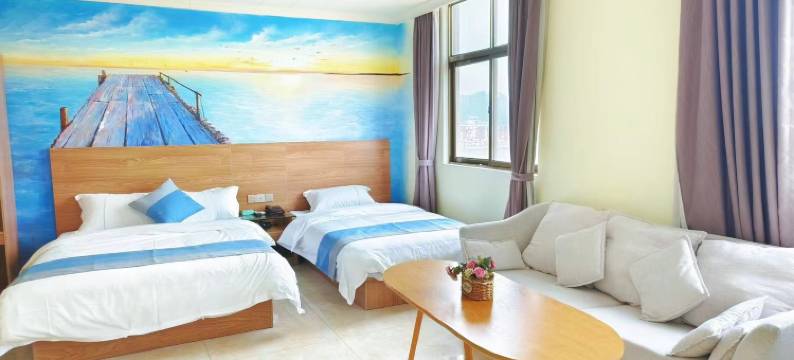 双月湾海里里假日酒店图片