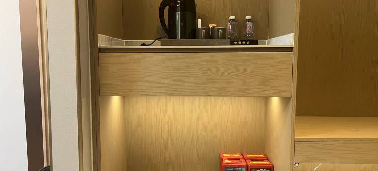 梦琴酒店(湾沚世茂大厦店)图片