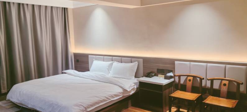 华悦酒店(包头国际会展中心天福广场店)图片