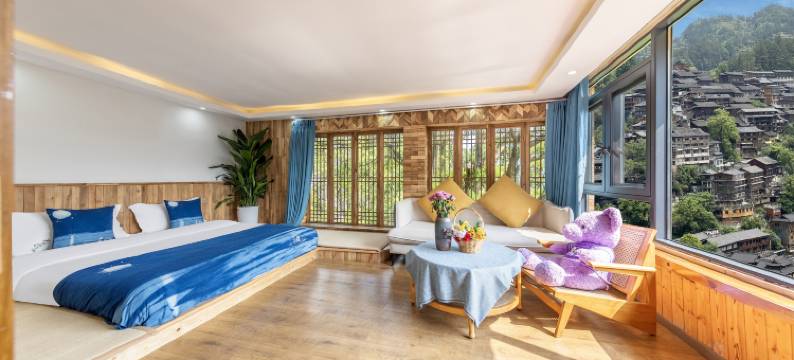 鸾喜·花开半夏全景美宿(西江千户苗寨店)图片