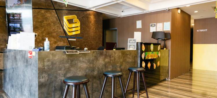 斯里伊斯干达金顶酒店(Golden Roof Hotel, Seri Iskandar)图片