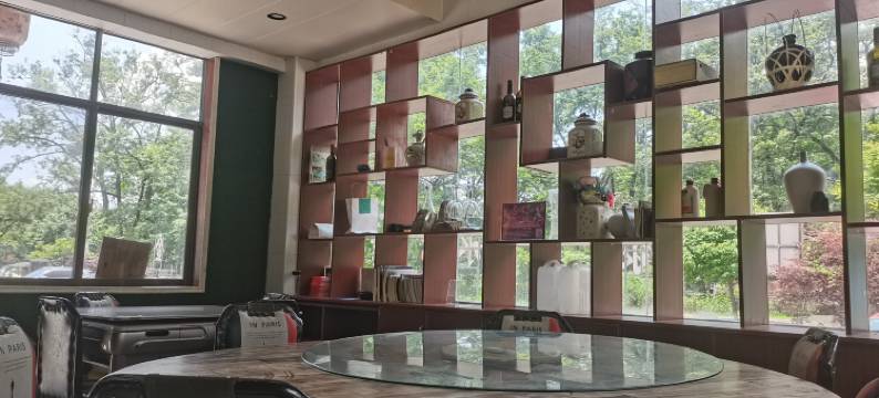 梵净山煜鑫航侗庄图片