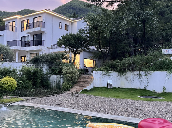 安吉松野之间民宿