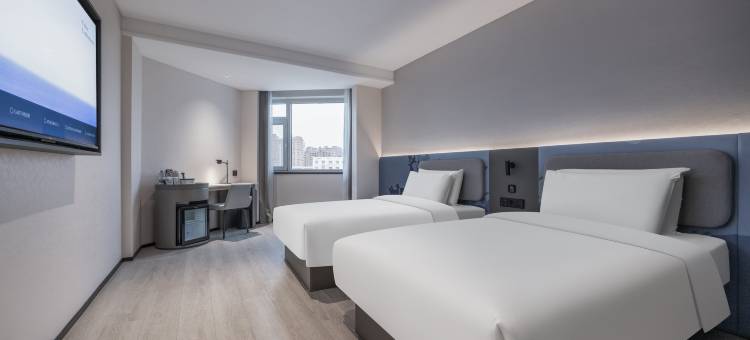 连云港苏宁广场巨龙北路轻居酒店图片