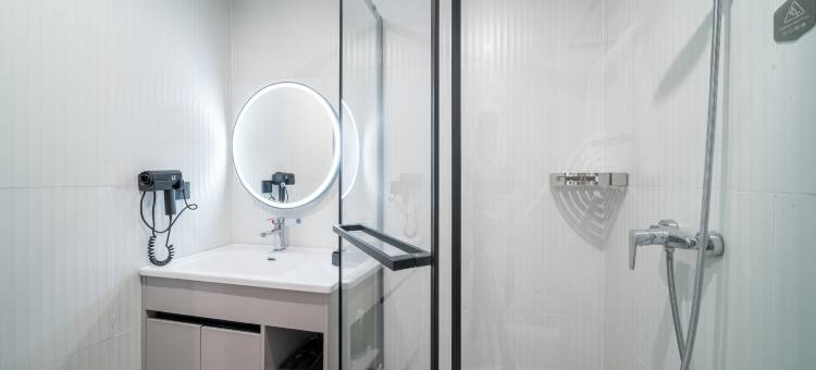 尚客优悦酒店(福州三坊七巷东街口地铁站店)图片