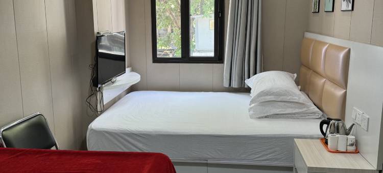 OYO武汉盛苑宾馆(汉阳火车站店)图片