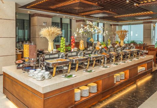 Mandila Beach Hotel Danang Hotel Overview