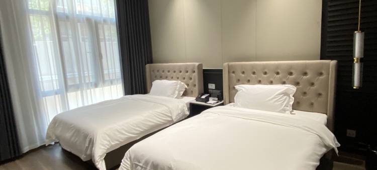 安远皇廷酒店图片