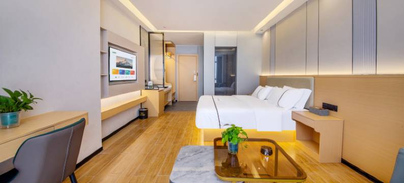 小鹿辰客·云漫智享酒店(陵水海韵广场店)图片