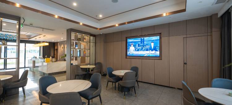 半岛酒店(奉新汽车站店)图片