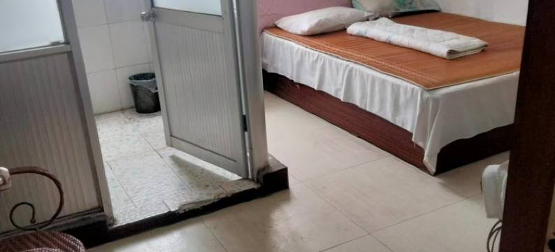 家家福宾馆图片