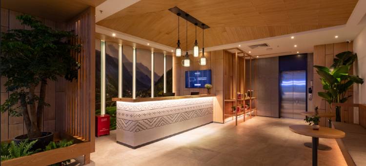 秋果酒店(深圳会展中心岗厦地铁站店)图片