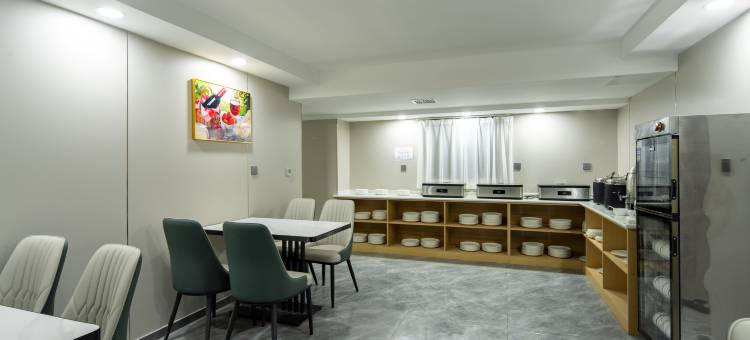 紫汀酒店(西安交通大学雁翔路北口地铁站店)图片