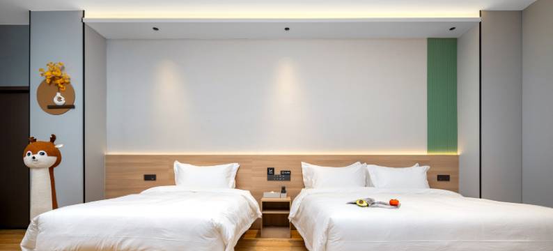 郑州逸景118连锁酒店(经开中心广场地铁站店)图片