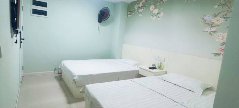 爱家民宿(袁家岗地铁站店)图片