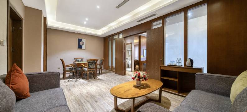 重庆中圣酒店(万达广场店)图片