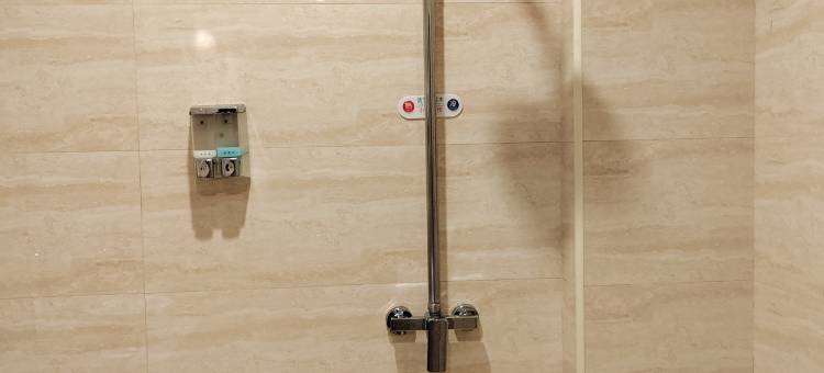 齐齐哈尔碾子山锦都宾馆图片