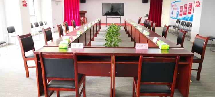 武汉宜庭智能酒店(武汉光谷科技会展中心光谷星城店)图片