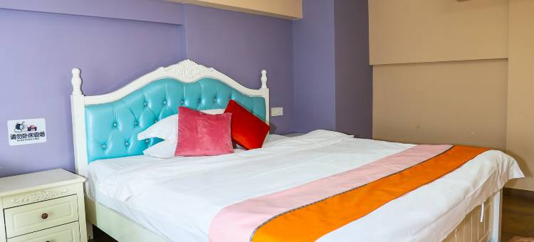 蜃海公寓(佛山长鹿农庄度假区银钻广场店)图片