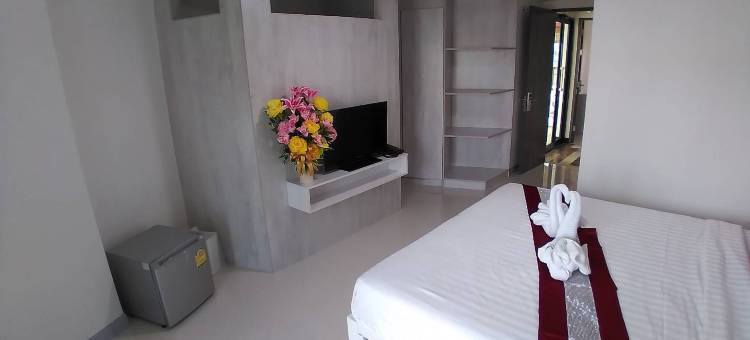 City Room Terminal 10 Hotel图片