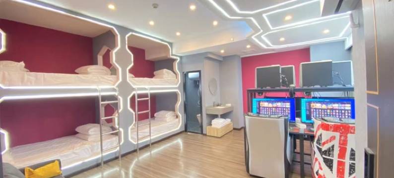 极速电竞民宿(合江美荔城店)图片