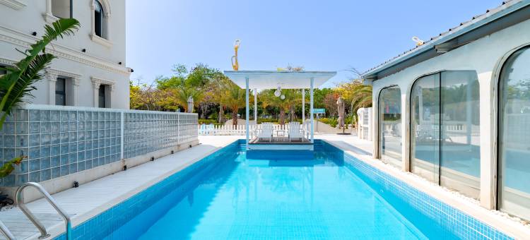 R设计师海滩度假酒店(北海银滩景区国际客运港店)图片