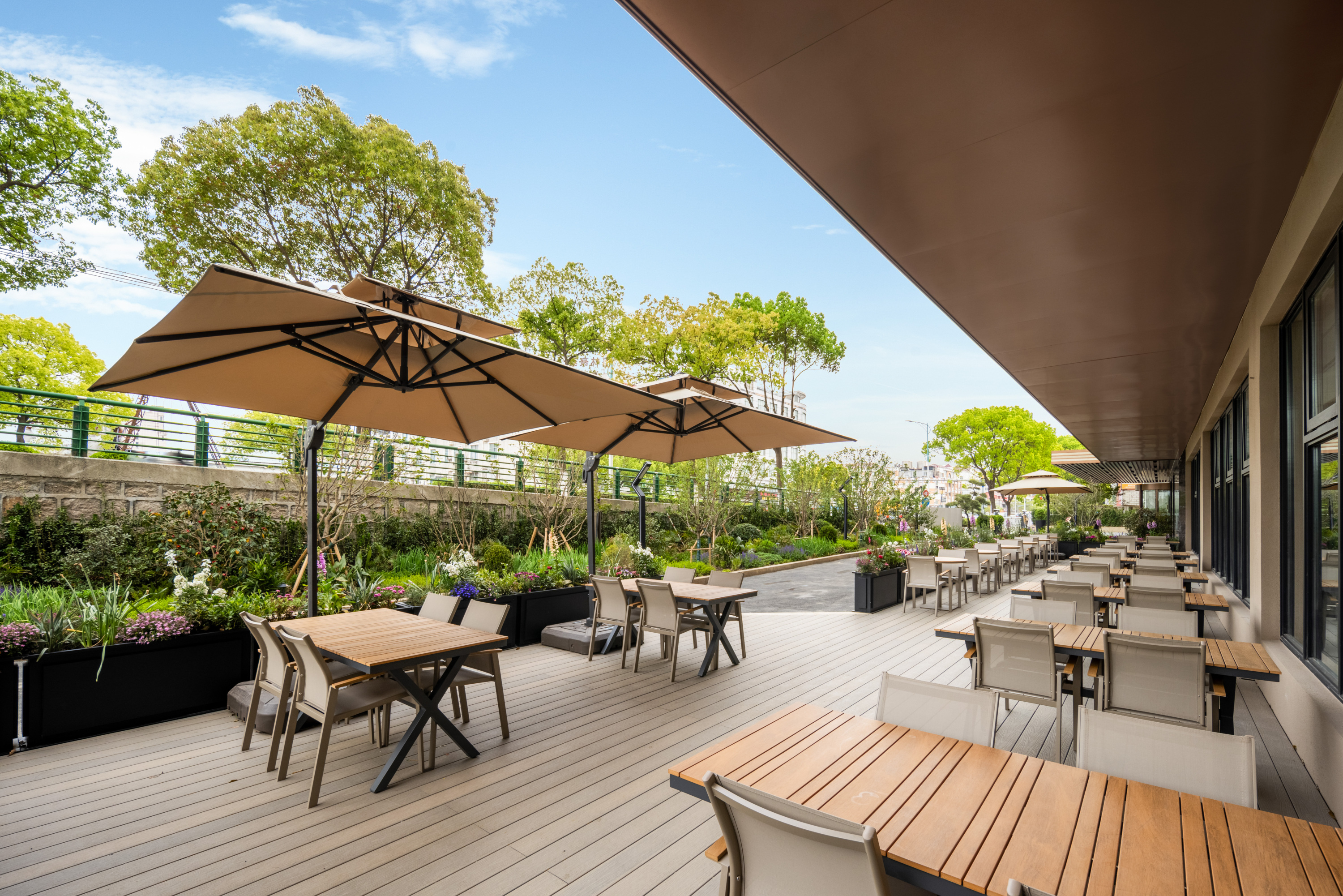 Wyndham Garden Shanghai Pudong Over view