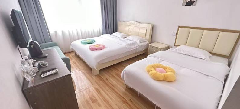 好客来居·悠然善客民宿(阳朔兴坪古镇二十元人民币风景区店)图片