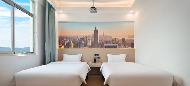 乐东信安电影智慧宾馆图片