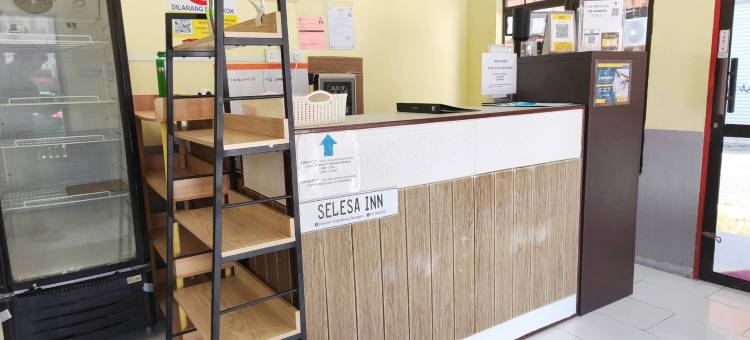 OYO 91139 塞莱萨旅馆(OYO 91139 Selesa Inn)图片
