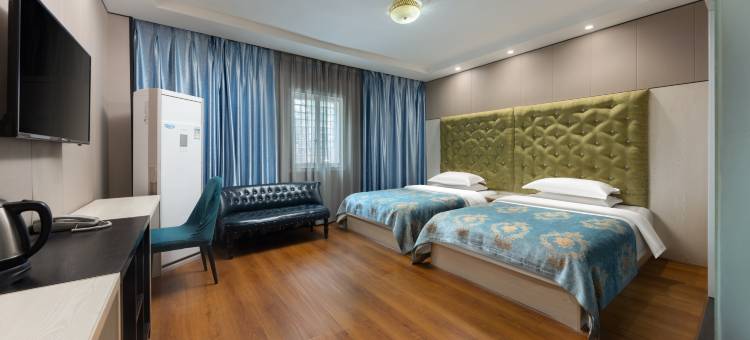 慈利皇朝假日酒店(人民广场店)图片