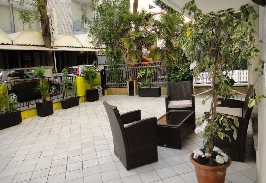 Hotel BolognaHotel Overview