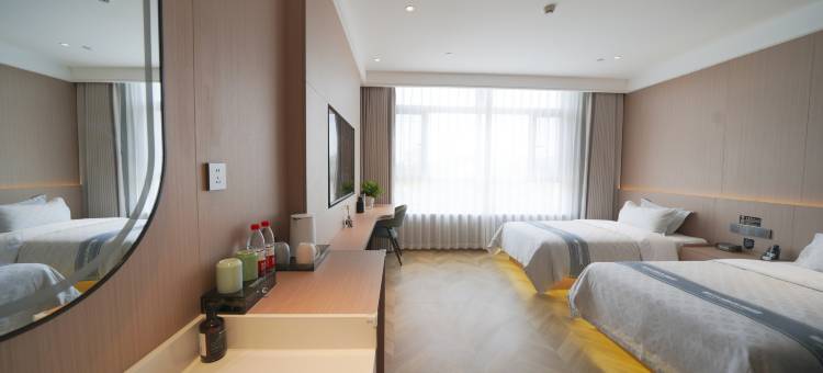 都市花园酒店(伊宁上海城火车站店)图片