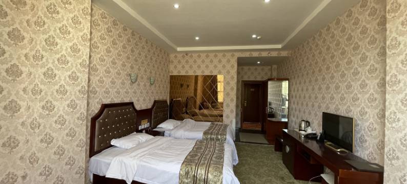 色达颂赞林大酒店图片