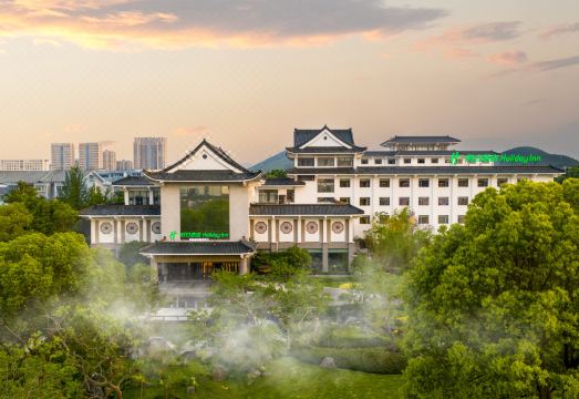 徐州云泉山庄假日酒店外景图