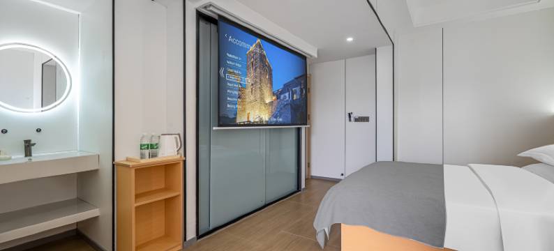 柚汐江景智能酒店(重庆解放碑步行街洪崖洞店)图片