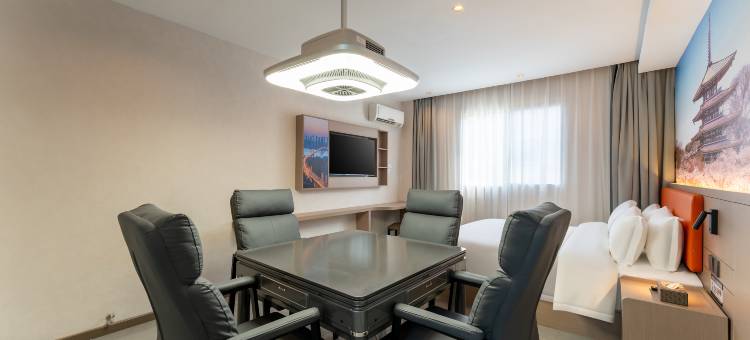 丽欣酒店(武汉江夏宜佳购物广场店)图片