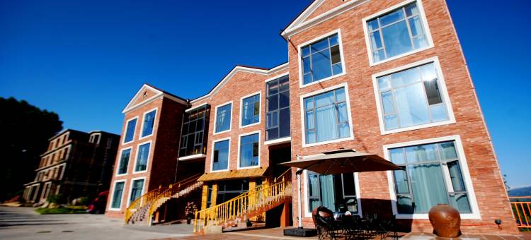 尼勒克云澜山泉民宿(喀什河店)图片