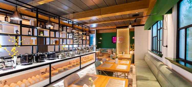 银座和美酒店(潍坊火车站泰华城店)图片