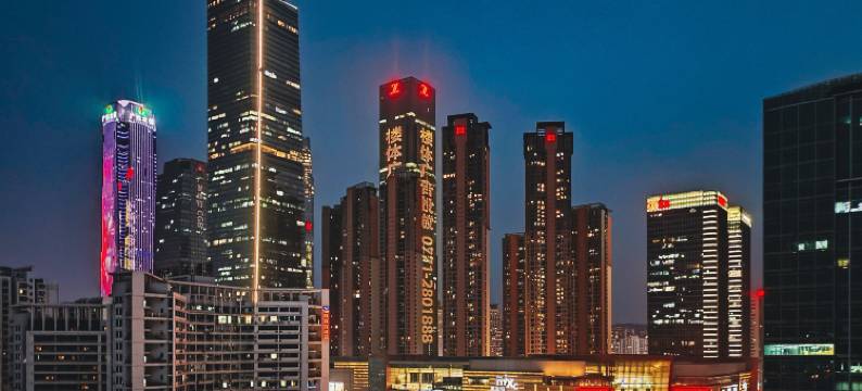 草堂·时光里丨TheBeautyofTheEast民宿(南宁东站万象城地铁站店)图片