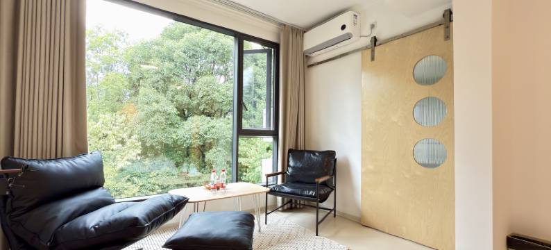 贵阳山屿民宿(十里河滩花溪公园地铁站店)图片