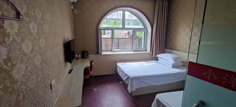 小洋人时尚宾馆图片