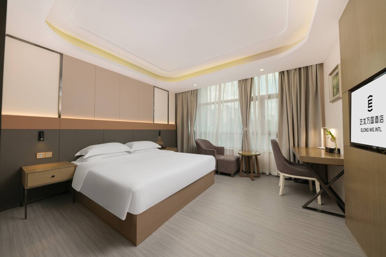 艺龙万国酒店(无锡新吴区假日广场店)图片